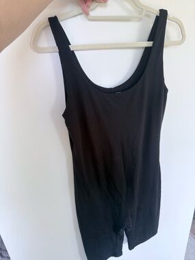 Black Scoop-Neck Bumpsuit Romper